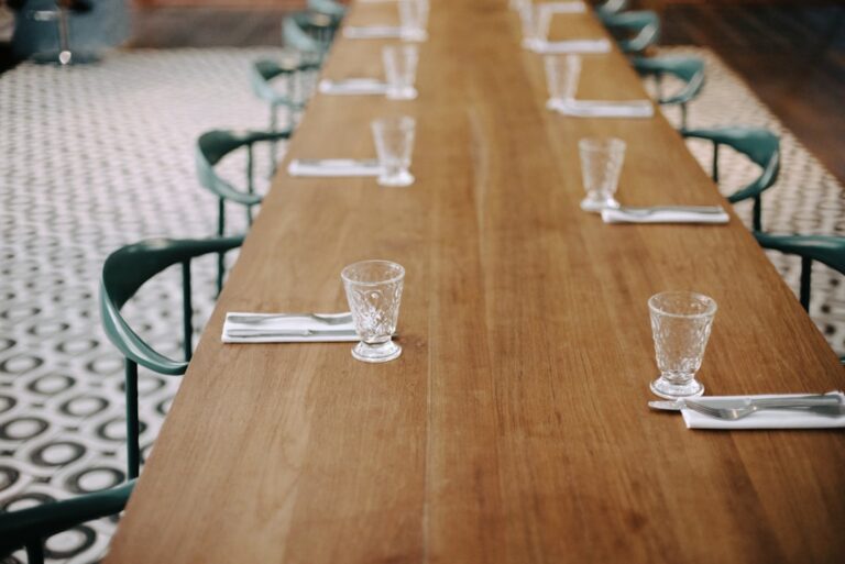 Conjuntos de Mesas de Madeira para Restaurantes