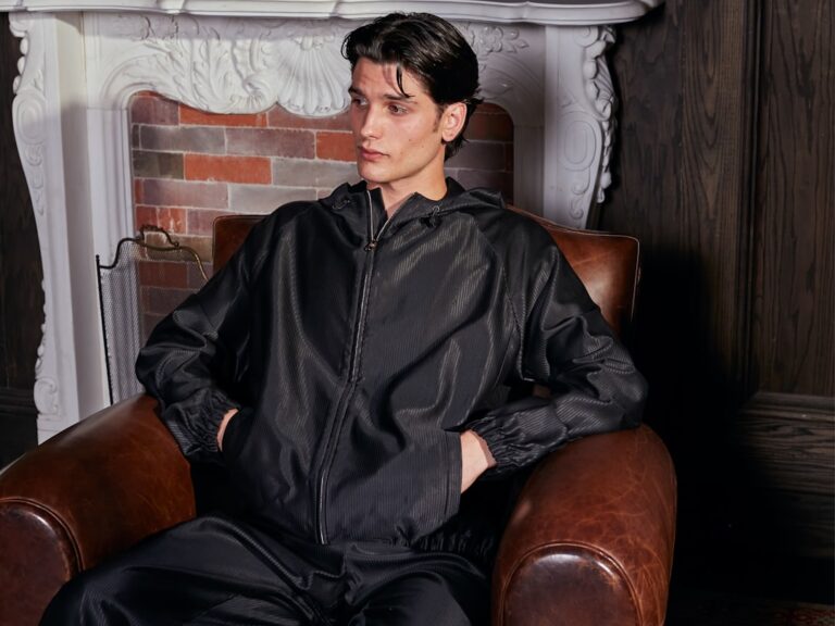 Cadeiras Clássicas: Elegância e Estilo para Seu Lar