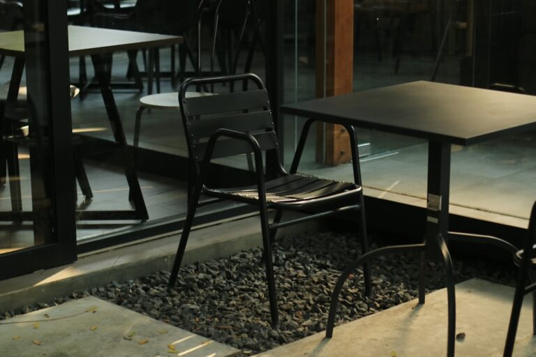 Mesas Desmontáveis de Madeira: Praticidade e Durabilidade