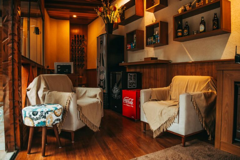 Como decorar minha casa com móveis retrô