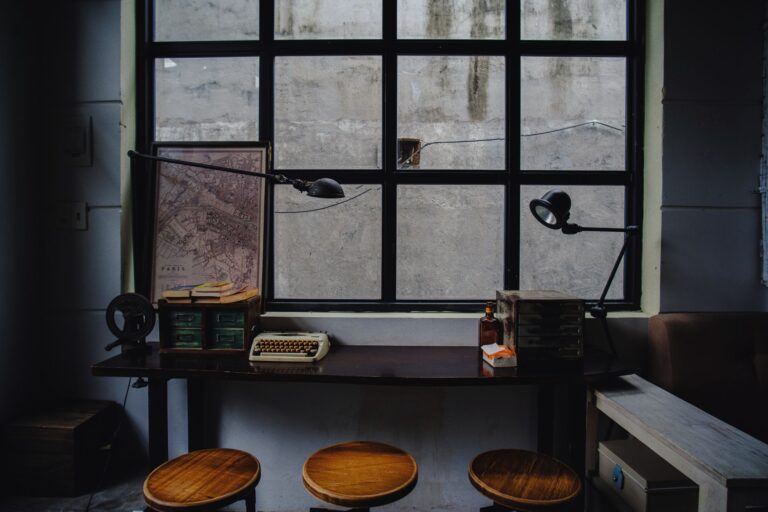 Como decorar um escritório vintage?
