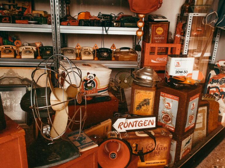 Qual a diferença entre vintage e retrô?
