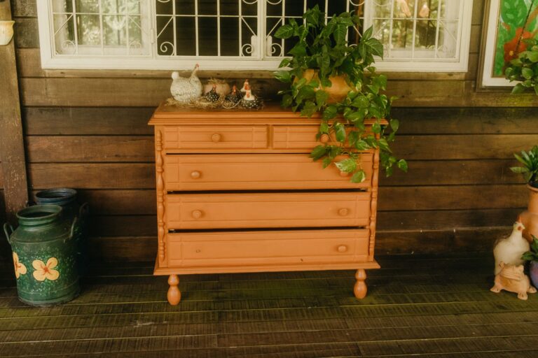 Comoda para quarto vintage